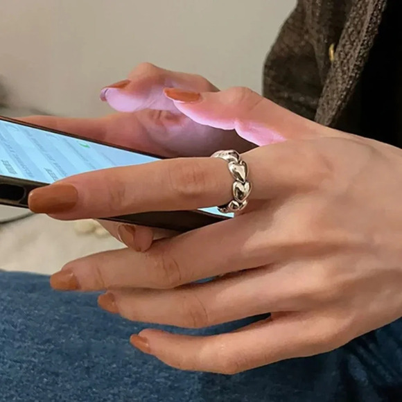 Minimalist 925 Sterling Silver Heart Wrap Ring Dainty Stackable Ring - Picture 6 of 6